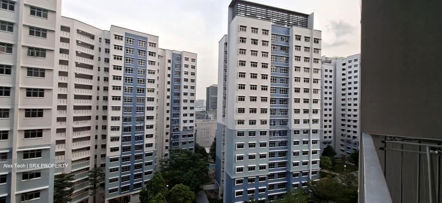 Blk 138A Lake Vista @ Yuan Ching (Jurong West), HDB 3 Rooms #573933971